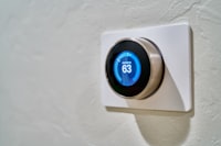 "5 Budget-Friendly Smart Home Renovation Ideas for Beginners" 3 Integrate a Smart Thermostat